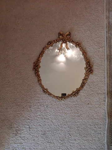 EXQUISITE Brassed Syroco Ornate Hollywood Regency 18"x22" Oval Accent Mirror Cover