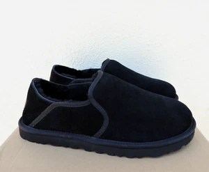 UGG KENTON BLACK SUEDE/ SHEEPSKIN COMFORT SLIPPERS, MEN US 8/ EUR 41 ~NEW - Picture 1 of 4
