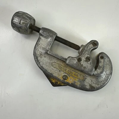 Ridge No 20 Pipe Cutter 5/8 to 2 1/8 - Image 1 of 4