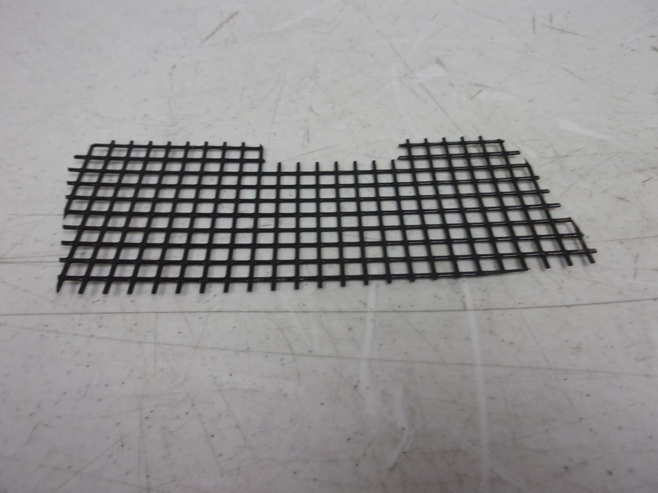 Vintage Polaris Snowmobile SCREEN,RH,SIDELOW.LOUVER 5241144-067 - Image 1 of 1