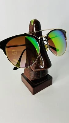 Gafas de sol marca LUCKY espejo verde/marrón - marco negro dorado, con montura de cuerno Foto 1 de 4