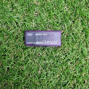 Lexar 256MB Memory Stick Card 2x128mb a and b memory switchable - Picture 1 of 2