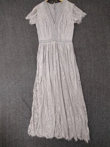 Boutique Gray Beige Deep V Neck Short Sleeve Lace Maxi Dress Size S/M - Picture 1 of 10