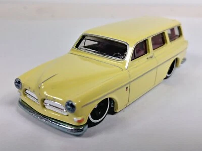 Volvo P220 Amazon Estate Hot Wheels 2022 Boulevard #50 amarillo RR5SPM 1:64 suelto Foto 1 de 4