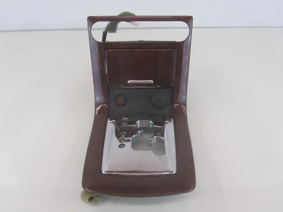 2007 NISSAN MAXIMA Gear Shifer Trim Bezel Woodgrain - Image 1 of 4