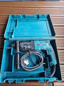 Makita hr 2450 hammer drill 240V + Case - Picture 1 of 3