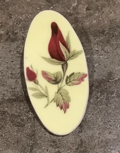 Broche prendedor solapa vintage American Beauty rosa lucita ovalado hecho a mano 1,5"" - Imagen 1 de 3