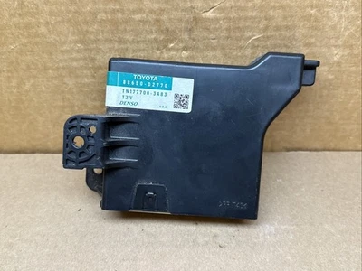 Módulo de control de temperatura Toyota Corolla 2011-2013 OEM 88650-02770 Foto 1 de 4