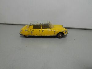 French DINKY Meccano CITROEN DS 19 yellow grey roof 24c France vintage car 1/43