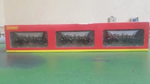 Hornby R6222A 32.5T MGR Coal Hopper (HAA) triple pack, weathered, boxed - Picture 1 of 13