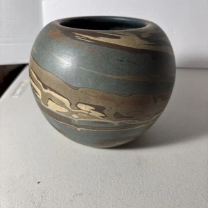 Jarrón de cerámica artística Niloak Mission Swirl Rosebowl - 1ª marca de arte 6” T X 6,25” W - Imagen 1 de 9