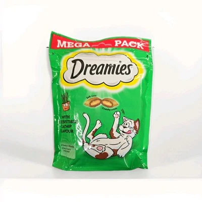 Dreamies Cat Treats with Catnip (200g x 4) - Image 1 of 2