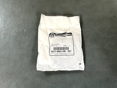 Sello de eje de salida de transmisión automática Mopar OEM NOS 5134903AB 2008-2019 Dodge Journey Foto 1 de 4