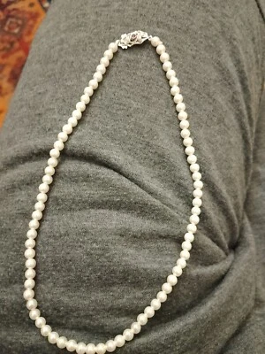 COLLANA DA BAMBINA IN PERLE E ORO 18 KT - Immagine 1 di 3