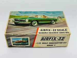 Airfix - 1/32 Scale MERCEDES 280SL Model Construction Kit England NEW in BOX !! - Picture 1 of 4