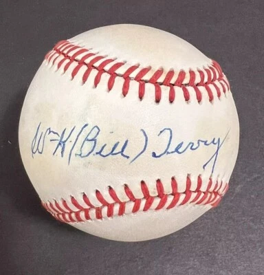 WH Bill Terry Signed Official NL Baseball Bold Auto NY Giants PSA Coa Hof 401 BA - Image 1 of 4