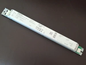 DRIVER LED TRIDÓNICO Digital Regulable 1-100% Nº de pieza LCI 150/325-1050/300 - Imagen 1 de 6