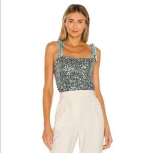 Cami lentejuelas REVOLVE FREE PEOPLE Hey Girl en luna azul - Imagen 1 de 5