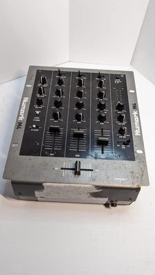 Numark M4 - Изображение 1 из 3