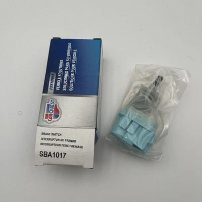 Interruptor de luz de freio CARQUEST SBA1017 - Imagem 1 de 4