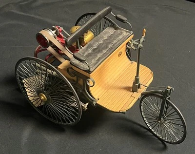 Franklin Mint Precision Models 1886 Benz Patent Motorwagen  - Изображение 1 из 4
