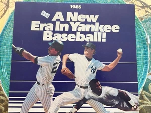 1985 New York Yankees MLB Calendar Henderson Winfield Righetti Berra W/ Letter - Picture 1 of 5