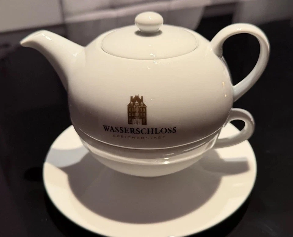 Cup + Mug Company Tea-For-One Set 3-teil. Wasserschloss Hamburg 500 ml NEU - Bild 1 von 4