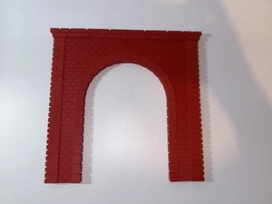 1:48 O Gauge Tunnel Portal - Brick Style - Picture 1 of 2