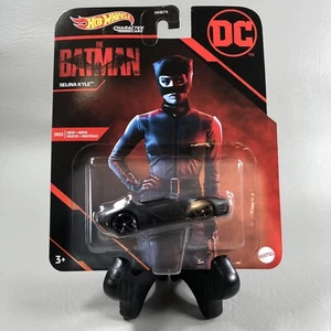 2022 Hot Wheels Character Cars DC Comics The Batman CATWOMAN Selina Kyle 1:64 - Picture 1 of 8