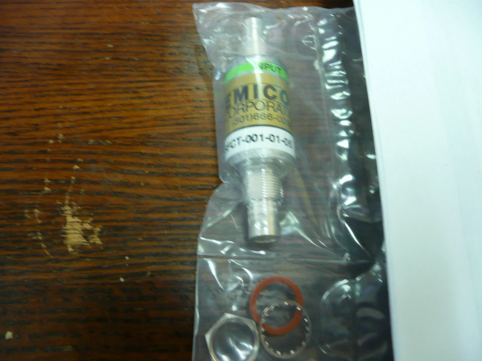 EMICON  SFCT-001-01-05  BNC Audio Output Filter   Low Pass    NEW - Image 1 of 1