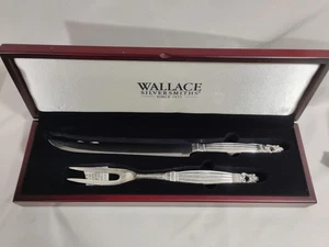 Juego de tenedor y cuchillo Wallace Silversmiths plateado tallado con caja - Imagen 1 de 9