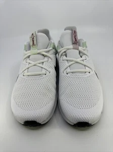 Nike Legend Essential CD0212-100 Damen-Laufschuhe Turnschuhe weiß Größe 7 - Bild 1 von 5