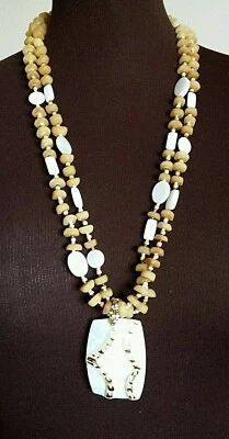 Necklace Coldwater Creek shell beige beaded long mother of pearl large pendant - Image 1 of 4