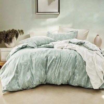 NUEVO Juego de cama edredón botánico floral verde salvia West Elm y almohada falsa / 3 Foto 1 de 4