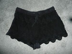 BLACK STRETCH SHORTS WITH LACE FRONT SIZE 10