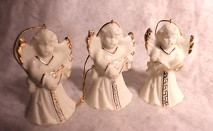 Vintage Giftco - Porcelain set of 3 White & Gold Angel Bells Set of 3 - Picture 1 of 6