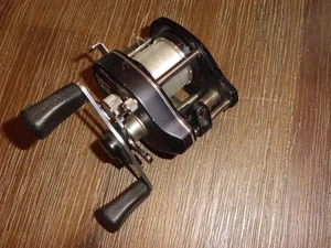Vintage DAIWA Procaster PS-10 Hi-Speed BaitCasting Reel Made In Japan - Picture 1 of 6