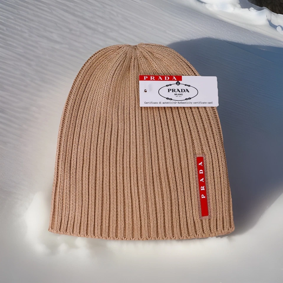 Gorro Prada Beige Para Invierno - Nuevo Nunca Usado - Etiquetas Incluidas Foto 1 de 1