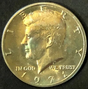 1971-D KENNEDY EAGLE BACK HALF DOLLAR - MS BU - NICE DETAIL - TONED - 5 - Picture 1 of 2