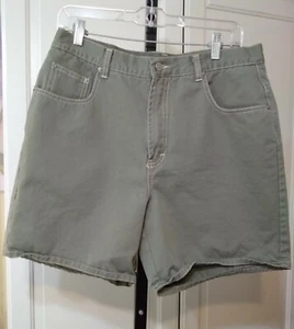 UnionBay Young Girls Green Khaki Shorts Size 13 - Picture 1 of 6