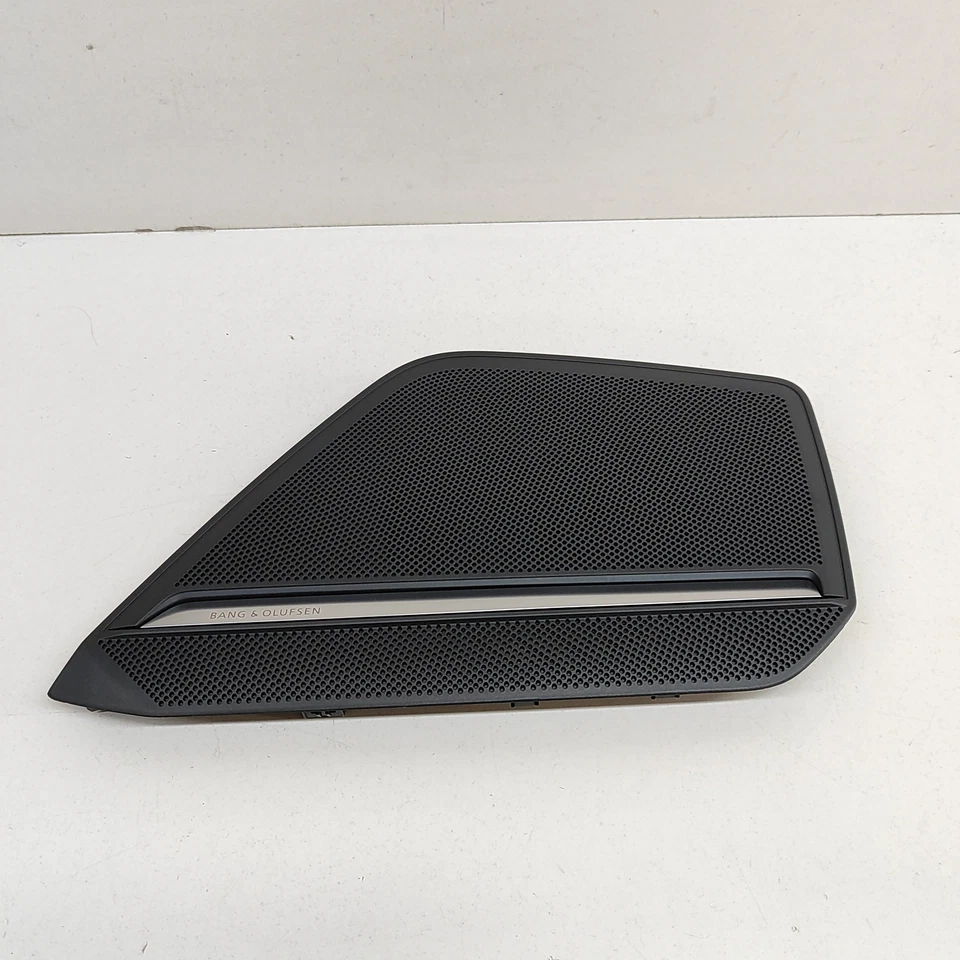 AUDI A6 C8 Front Left Speaker Cover 4K0035419A 2020 NEW GENUINE 27990266 - Image 1 of 4