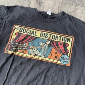 Vintage Social Distortion T Shirt Men's M Y2k Band shirt Alive Rare Free Ship - Picture 1 of 6