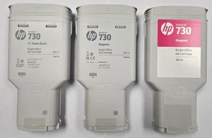 HP 730 Purpurowe i fotograficzne czarne wkłady atramentowe Wysoka wydajność (P2V69A) i (P2V73A) 300ml - Zdjęcie 1 z 7