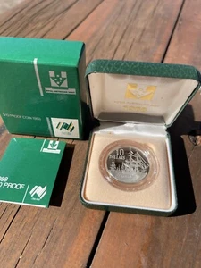 Australia 1988 Bicentenary - Landing - Ships $10 Dollar Silver Proof Coin - Picture 1 of 3