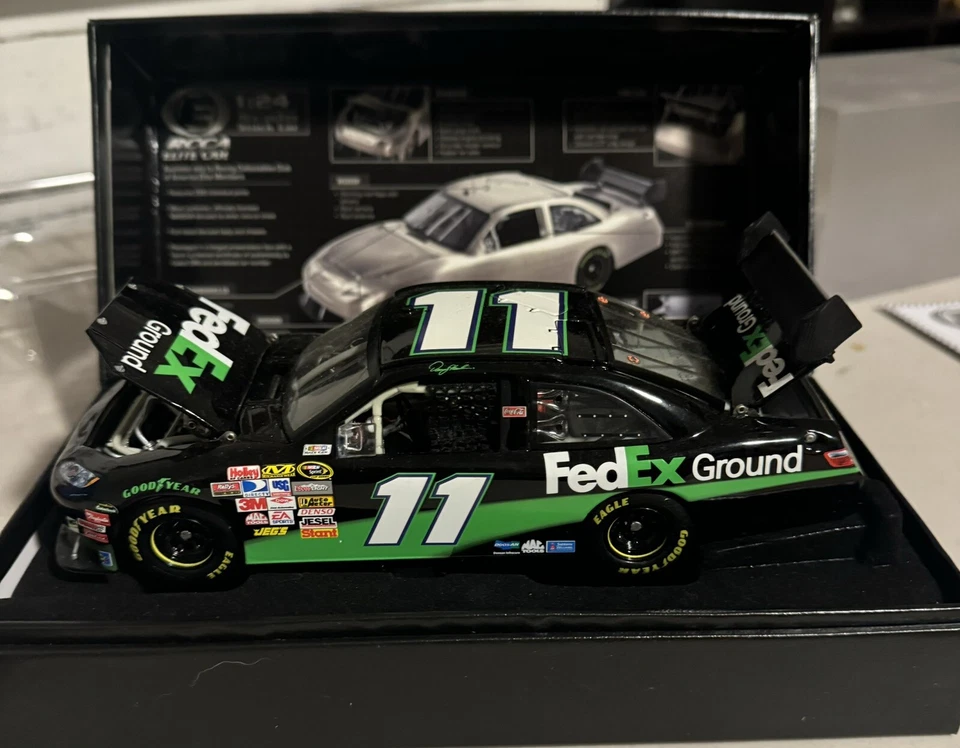 Denny Hamlin Elite 1 Of 300 1/24 Nascar Diecast - Image 1 of 4