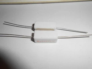 0,27 Ohm, 5W  Zement Widerstand Keramik ±5%  2 Stück - Bild 1 von 1