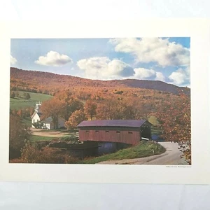 West Arlington Vermont Covered Bridge at the Green Poster Print Vintage 18x24 - Bild 1 von 3