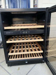 VINTEC V40SG2eBK Dual Zone 50 Bottle Wine Fridge - NOT WORKING - Picture 1 of 10