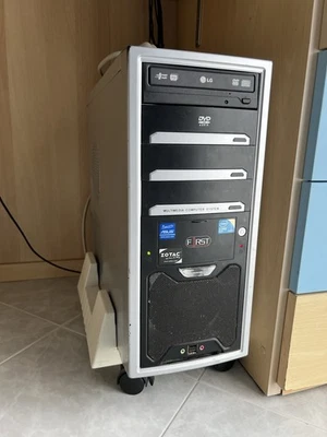 pc desktop - Imagen 1 de 3