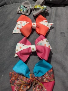 9 handgefertigte Haarschleifen - Bild 1 von 11